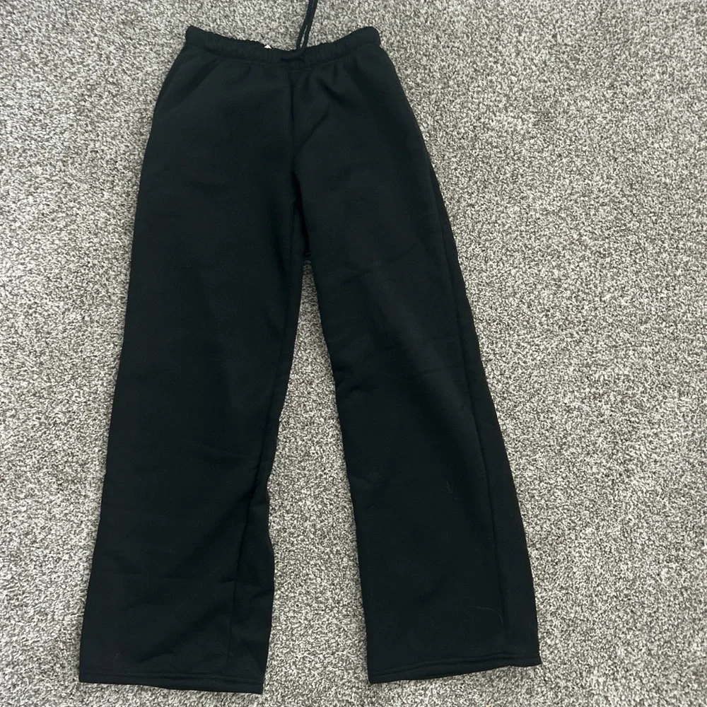 Sweatpants - Picture 1 of 1